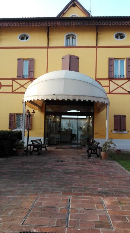 Corte Degli Estensi Formigine Buitenkant foto