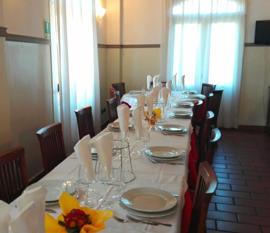 Corte Degli Estensi Formigine Buitenkant foto